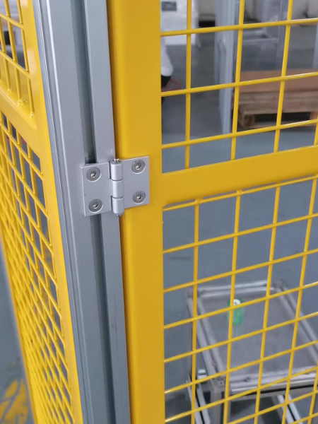 工业铝型材合页.jpg 工业铝型材合页.jpg