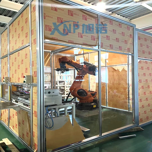 机器人铝型材防护罩.jpg 机器人铝型材防护罩.jpg