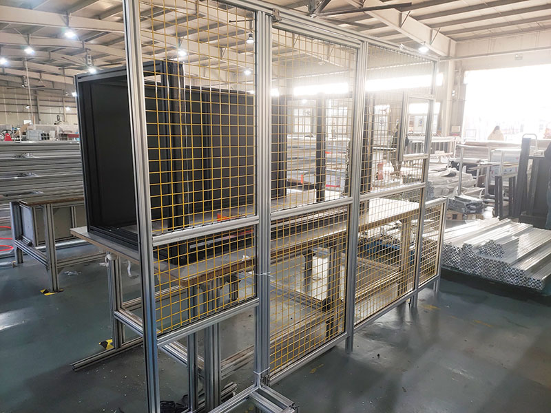 IMG_20231206_082624.jpg 设备围栏